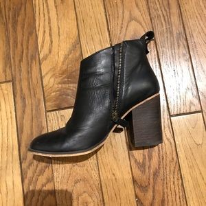 Black Nordstrom Heeled Boot